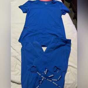 Med Couture Scrub Set